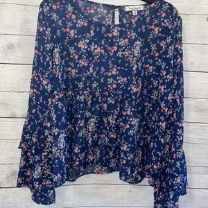 Crave Fame Floral Top thumbnail 2
