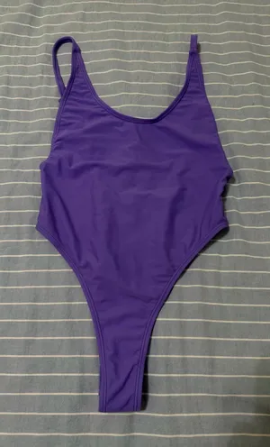 Fabletics Swimsuit One-Piece thumbnail 1