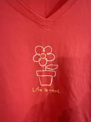 Life is good women’s V-neck short sleeve flower shirt size xlarge . thumbnail 2