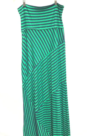 Like New Maxi Green Striped Long Skirt Asymmetrical Pattern thumbnail 1
