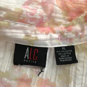Fairy ethereal White pink floral boho button up down shirt blouse. Measurement in pics thumbnail 3