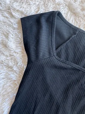 Black Square thumbnail 2