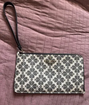 Kate Spade Wallet Wristlet thumbnail 1