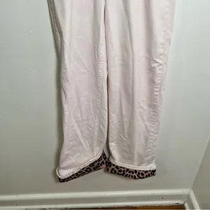 Q2 Premium Denim Womens Sz XS Wide Leg Pants Leopard Print Trim Cream Light Pink thumbnail 4