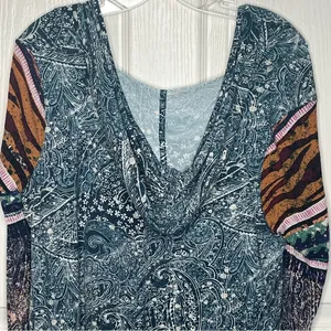 Free People Movement Sz L Mix Print Hooded Swing Top Cropped Long Sleeves thumbnail 8