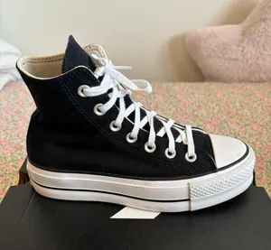 Converse Black Platform thumbnail 1