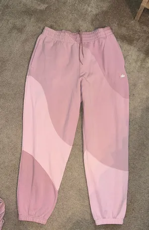 Alo Make Pink Waves Yoga SET thumbnail 4
