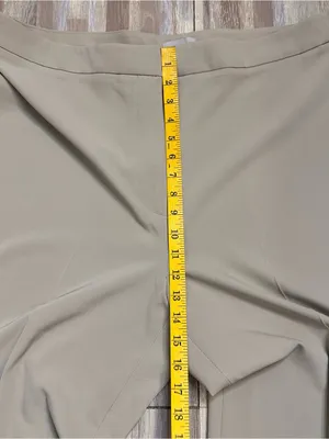 H&M Beige Wide-Leg, High Waist Dress Pants Women’s size 16 thumbnail 3