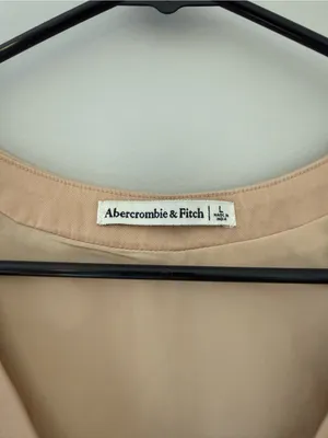 Abercrombie & Fitch Tan Tailored Button Front Vest Top Women’s Large thumbnail 4