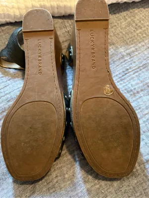 Lucky Brand Black Leather Studded Wedge Sandals thumbnail 7