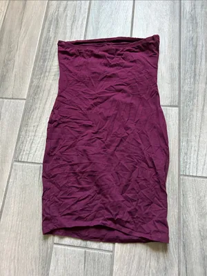 AKIRA Strapless Bodycon Dress in Plum thumbnail 3