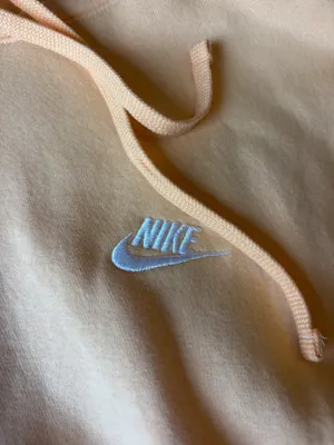 Nike hoodie  thumbnail 2