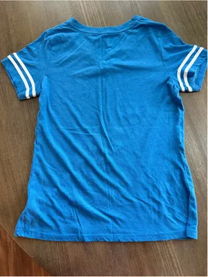 NFL Detroit Lions V-Neck T-Shirt Blue White Size M thumbnail 2
