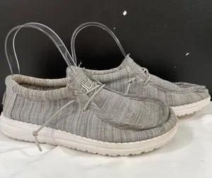 Hey Dude Wally Women's Grey Shoes/Slip-ons Size 5 SKU 5834 thumbnail 1