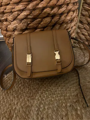 Vera Pelle Golden Yellow Leather Crossbody Purse “Alice” thumbnail 2