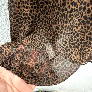 White House Black Market Top Womens XS Brown Animal Print Oversized Flowy‎ Boho thumbnail 3