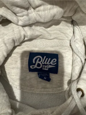 Blue 84 Vail hoodie size M thumbnail 2