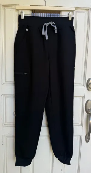 Figs HW Zamora High Waisted Jogger Scrub Pants Black Size XS Regular 1000207 NWT thumbnail 1