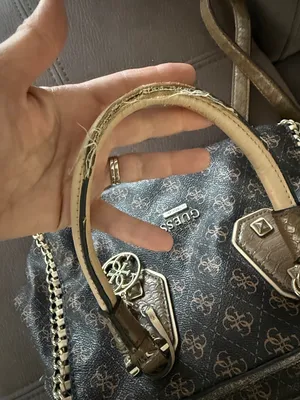 Vintage 2000s GUESS Brown &Tan Monogram Handbag/Shoulder Bag with Chain Detail thumbnail 7