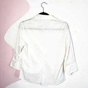 Zara Woman's Long Sleeve Button Down White Cotton‎ Size Medium Made In Italy thumbnail 2