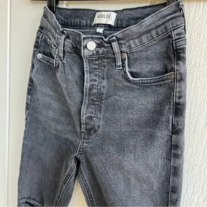 AGOLDE Nico High Rise Slim‎ Jeans in Cassette Distressed Black Wash Size 26 thumbnail 3