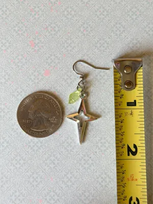 Handmade sparkle star dangle earrings💫 thumbnail 5