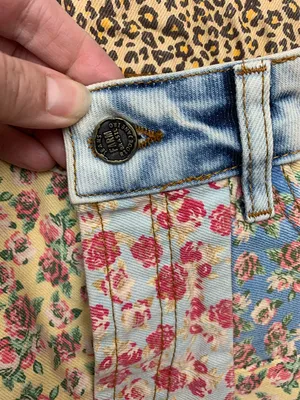 Farm Rio size 28 new Floral Patchwork High-Rise Women’s Denim Shorts Multicolor thumbnail 3