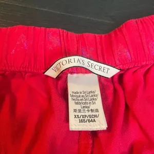 Victorias Secret Hot Pink Logo Pajama Shorts XS Ribbon Tie Sleepwear‎ Fuchsia thumbnail 2