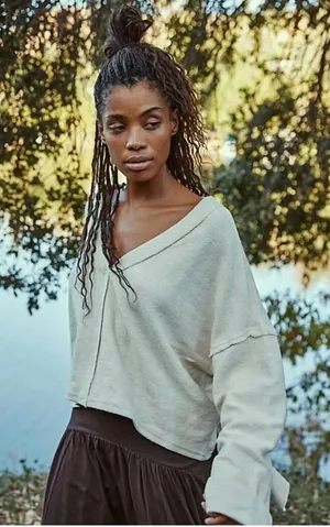 Nwot free people alyria solid pullover sweater thumbnail 1