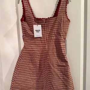 NWT Princess Polly Dasha Mini Dress. Red Check. Size 4. thumbnail 2