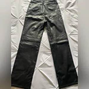 Black Faux Leather Pants Size 4 thumbnail 4