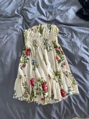 Dress thumbnail 8