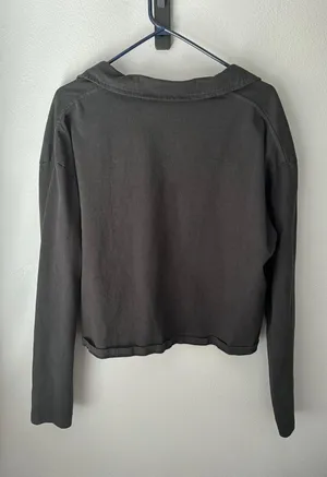 Urban Outfitters Top thumbnail 2