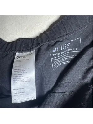 FIGS Scrub Set Size S Black inseam 32” thumbnail 6