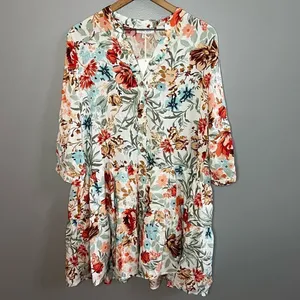 NWT Esther & Co Lanta Floral Dress Size Medium Swing Mini Dress V-Neck thumbnail 4