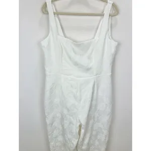 NEW Lulus Exceptional Vision White Jacquard Removable Bow Jumpsuit Bridal XL thumbnail 6