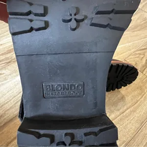 NWOB Women's Kiana Waterproof Fashion Boot SIZE 7.5 thumbnail 10