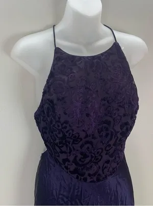 Zum Zum Purple Velvet Detail Criss Cross Open Back Prom Dress Gown size 11 / 12 thumbnail 2