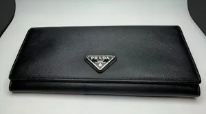 Prada Large Saffiano Calfskin Leather Wallet - Black - Preowned thumbnail 4