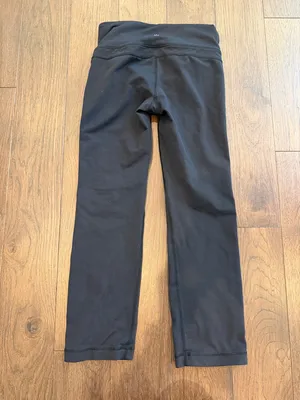 Athleta Black High-Waist Athletic Cropped Leggings Size Small - C31-043 thumbnail 3