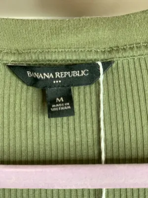 Banana Republic Button-Front V-Neck Ribbed Top - Olive Green Size-Medium thumbnail 3