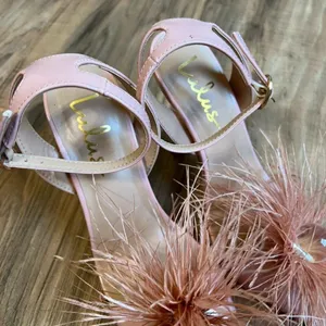 Lulu's‎ size 6 pink heels thumbnail 3