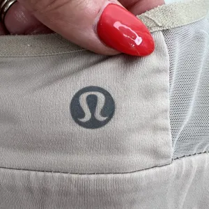 Lululemon Size 4 XS Speed Up Bra High Support for C/D Cup In Crepe Beige Stretch thumbnail 7