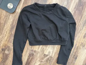 ALO Yoga Black Cropped Crewneck Sweatshirt thumbnail 3