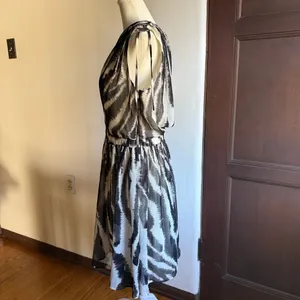 MISS SIXTY | Y2K Zebra Print Crinkle Chiffon Draped One Shoulder Party Dress 10 thumbnail 2
