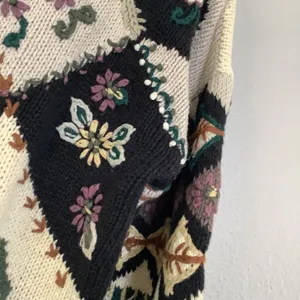 Vintage 90s Patchwork Knitted Retro Embroidered Cottagecore Goblincore Sweater S thumbnail 5