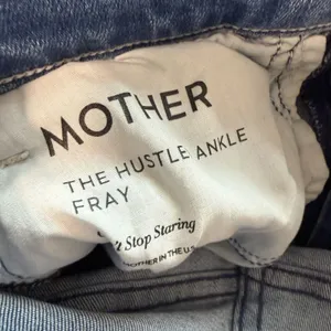 Mother The Hustler Ankle Fray in Can't Stop Staring Size 25 thumbnail 4