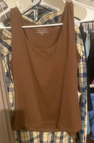 Tahari Top thumbnail 1