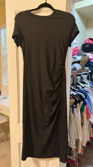 Cupshe black maxi dress thumbnail 1