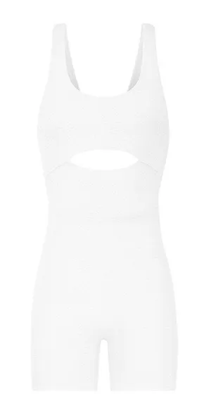 GIGI C Sawyer Romper Women's Medium Ivory Sleeveless Scoop Back Cutout Short New thumbnail 1